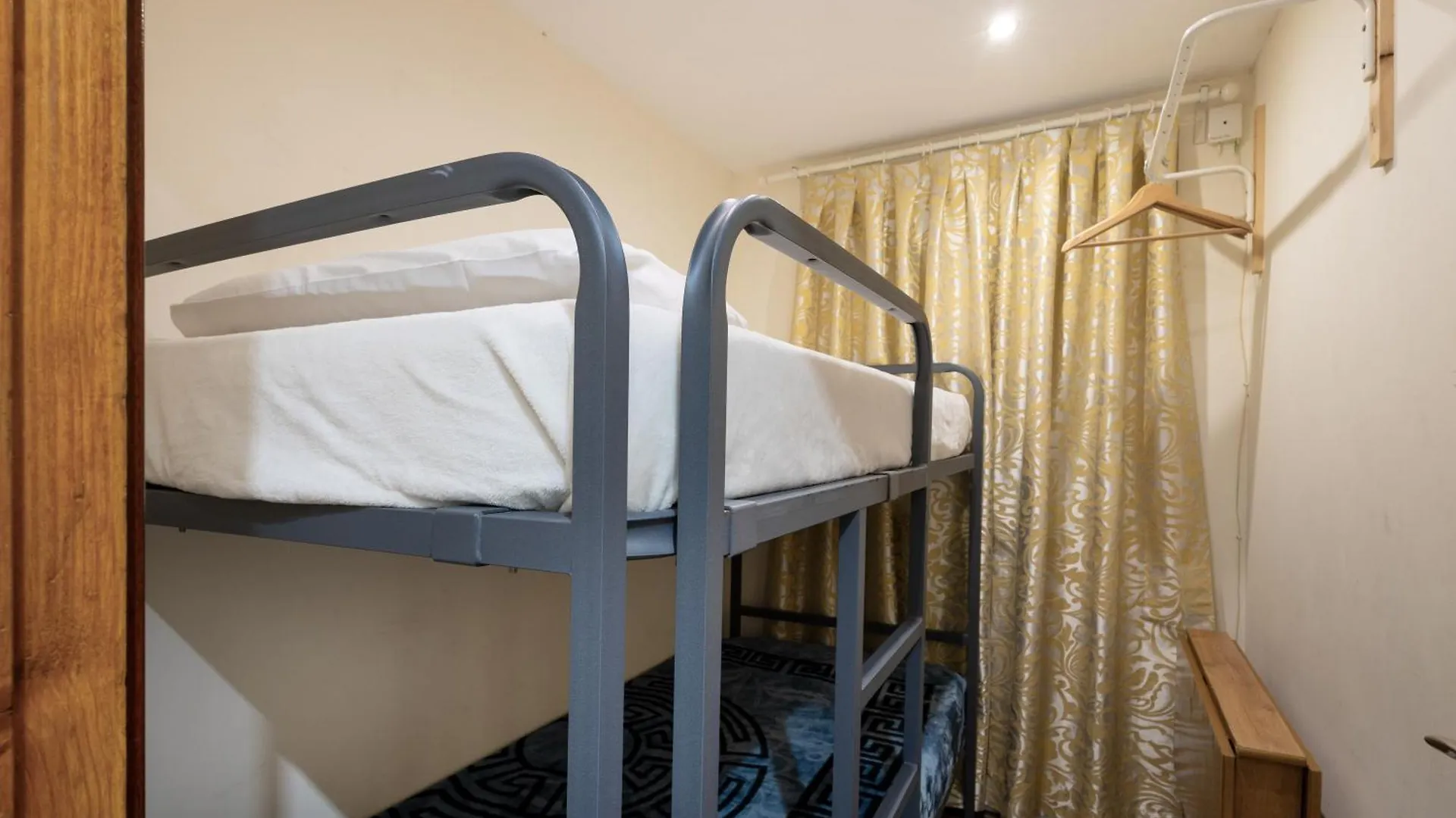 Apartamento Bonito Piso Cerca De Park Guell Barcelona España