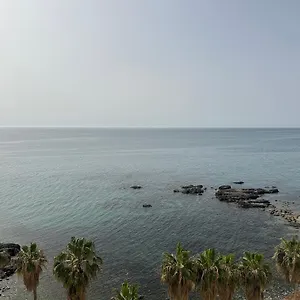 https://la-perla-beach-benalmadena.es-andalucia.com